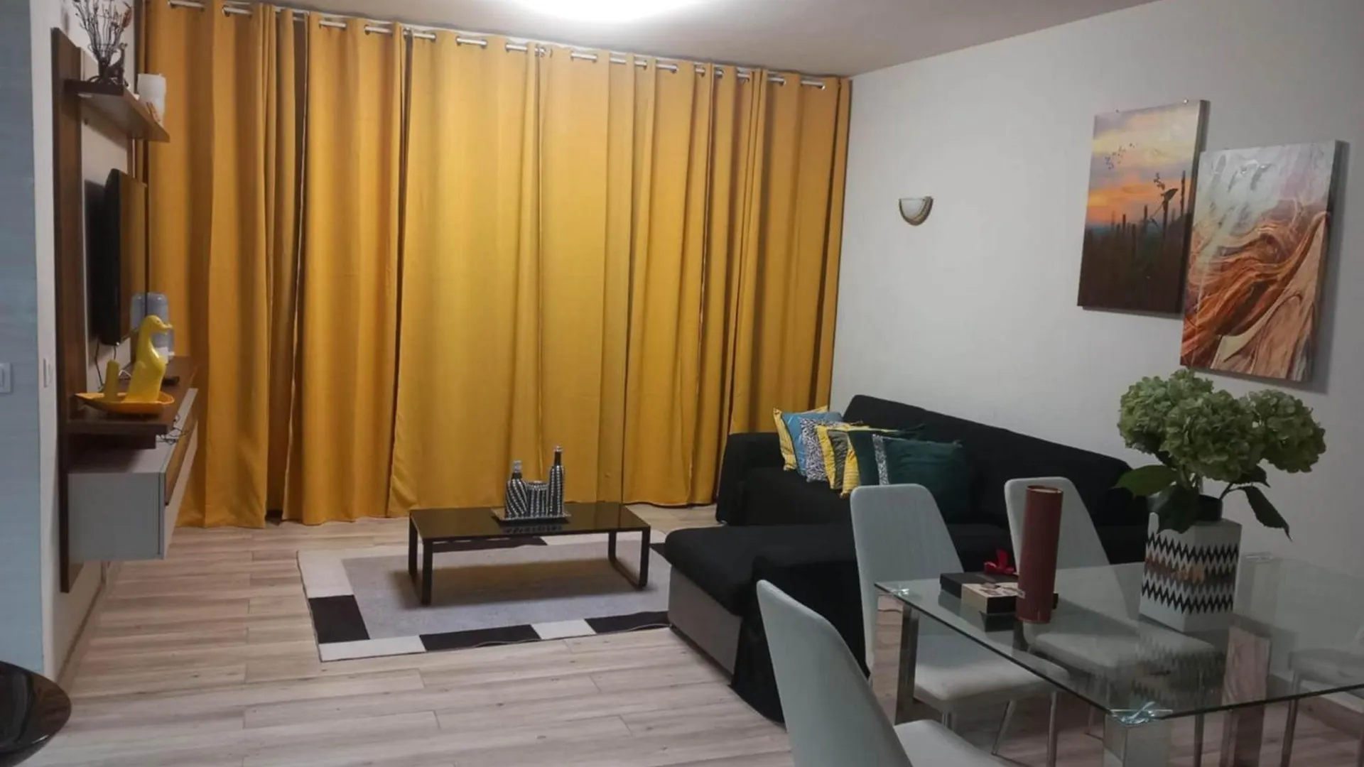 Relache House Praia 0*,  Cape Verde